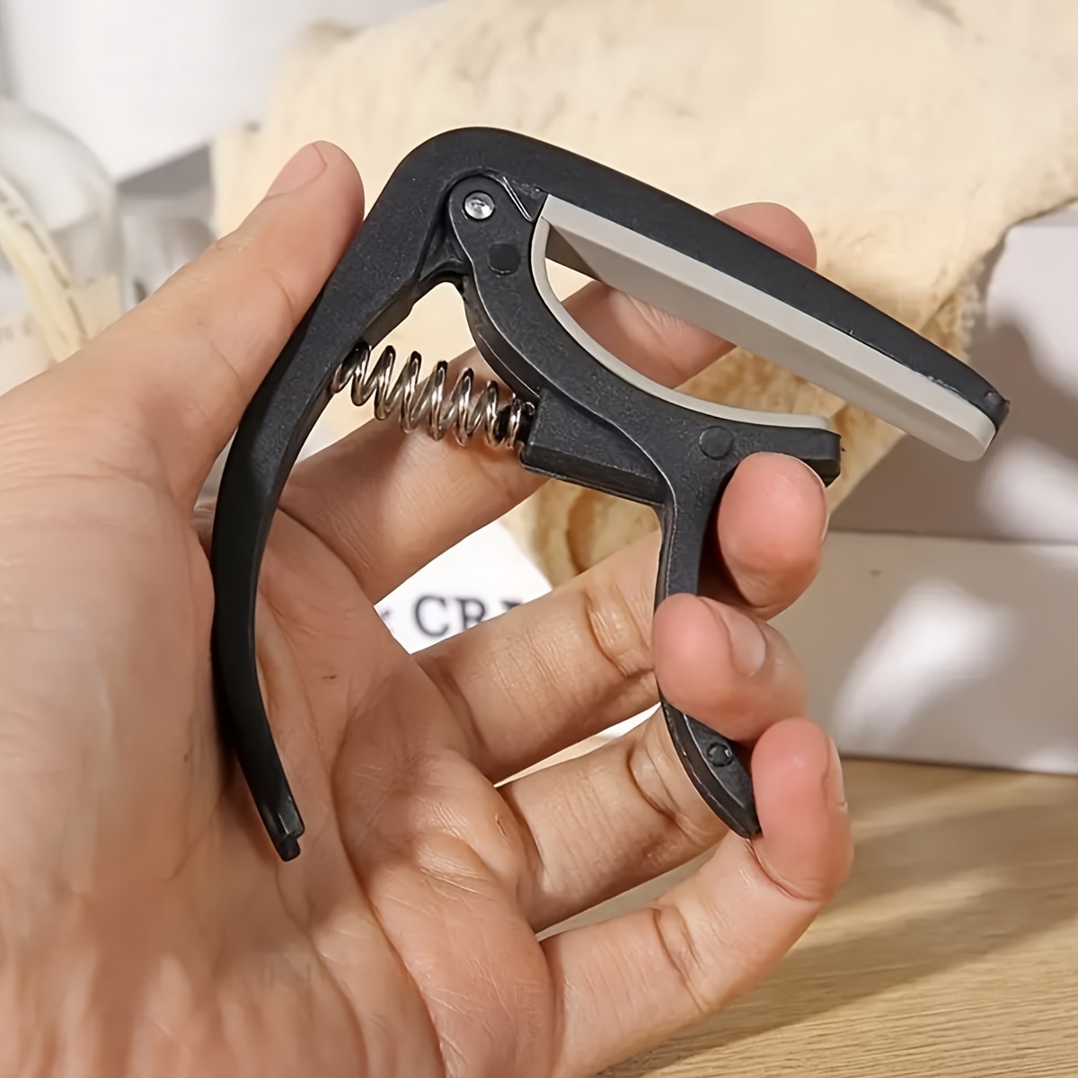 Capotraste de Madeira Durável  - Guitar Tuner Clip avaliação e preço